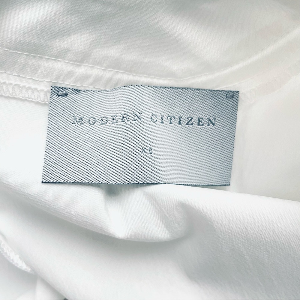 Modern Citizen “Chiyo” Side Button Short Sleeve Zip-Back Blouse Top White XS EUC - Picture 10 of 16